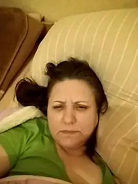 Snapshot of LockyCharm111 chatting on February 11, 9:25 pm LockyCharm111 online show from February 11, 9:25 pm