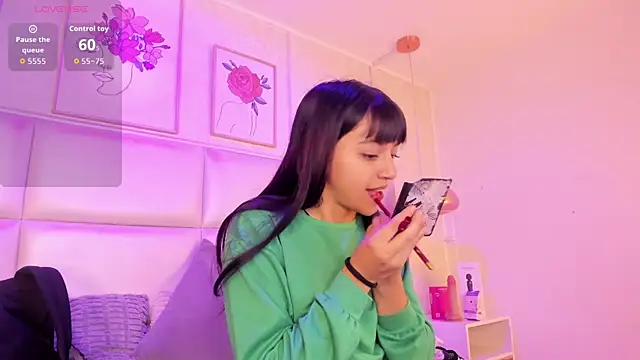 Xara u online show from March 12, 8:24 pm