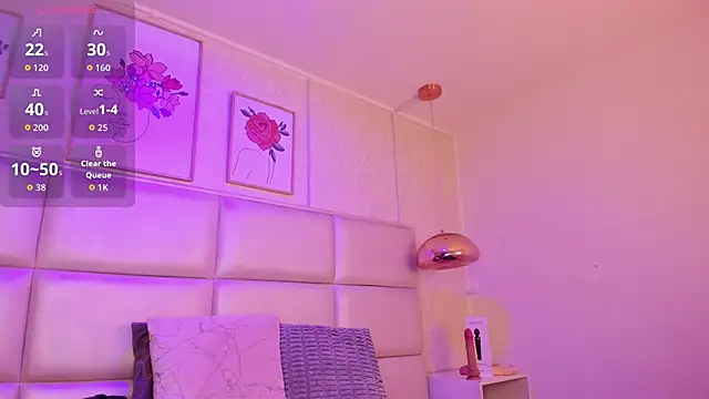 Xara u online show from March 26, 7:45 pm