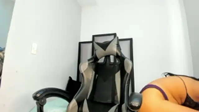 dulce 34 online show from March 19, 8:09 pm