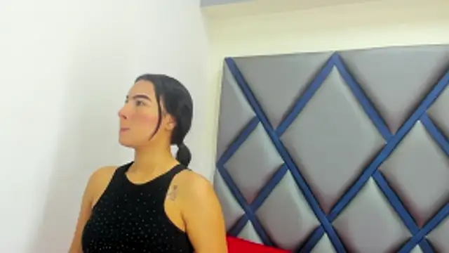 dulce 34 online show from May 27, 12:01 pm