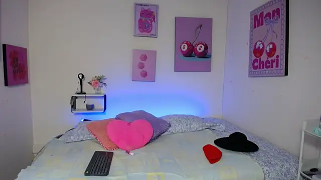 AnnyCotton online show from April 22, 7:31 pm