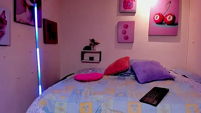 AnnyCotton online show from February 13, 7:47 pm