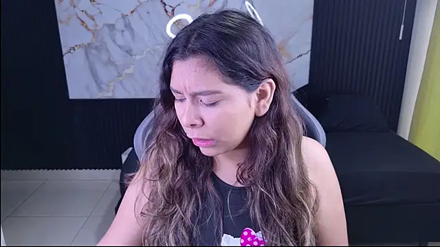 Sophie19   online show from March 29, 11:56 am