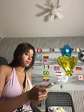 Sophie19   online show from June 21, 9:15 am