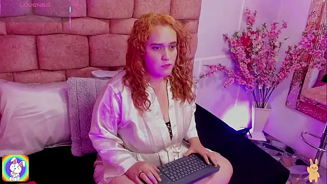 CurvaDorada noa online show from March 13, 6:57 pm