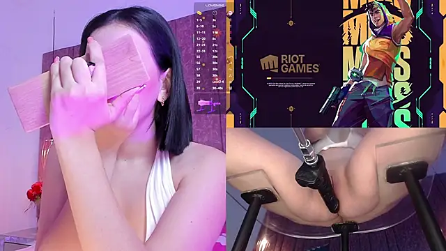 DollieEmma online show from April 13, 1:26 pm