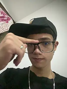 Santi Princex online show from February 28, 2:33 am