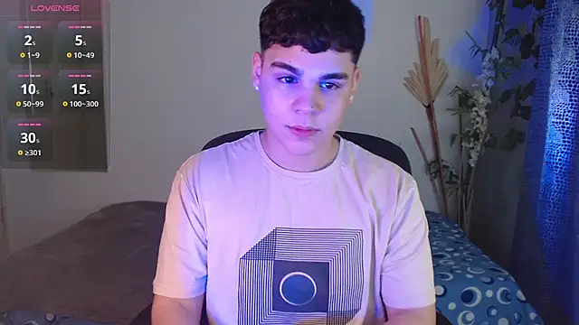 eithan jonnes online show from March 25, 7:57 pm