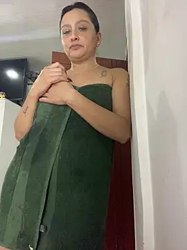 alana  070 online show from February 15, 1:17 am