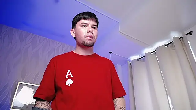 Snapshot of KaiStein chatting on February 16, 6:39 pm KaiStein online show from February 16, 6:39 pm