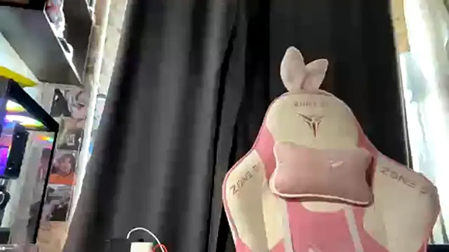 LourieDoucet online show from March 22, 11:56 am