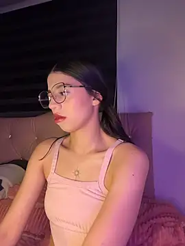 Snapshot of Deva_00 chatting on March 1, 1:16 am Deva 00 online show from March 1, 1:16 am