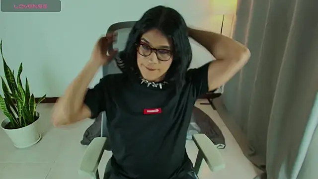 succubus Vitta online show from April 4, 10:38 pm