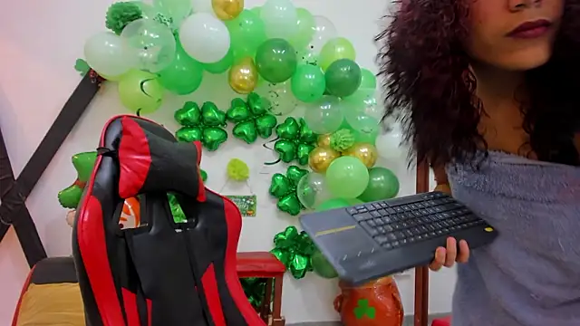 Ruby RedMoon2 online show from March 16, 8:44 pm