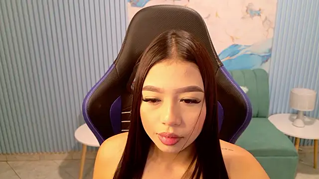 valerie20  online show from March 17, 4:26 am