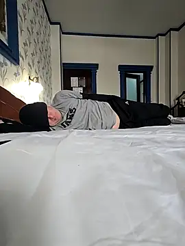 sk8brd snwbrd no snitch online show from February 23, 11:55 am