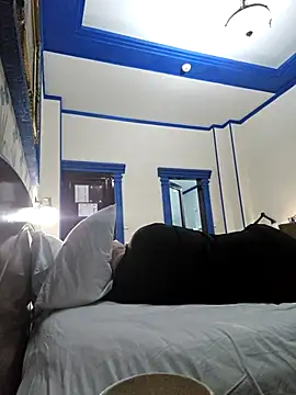 sk8brd snwbrd no snitch online show from February 24, 12:00 am