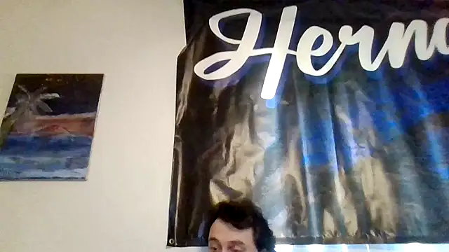 Snapshot of Tallhungandcloudy chatting on February 24, 11:16 pm Tallhungandcloudy online show from February 24, 11:16 pm