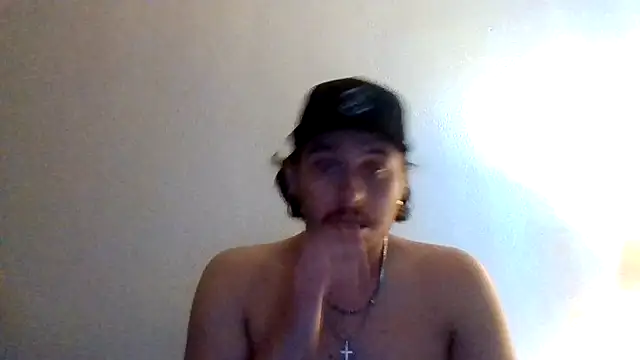 Snapshot of Tallhungandcloudy chatting on February 27, 8:52 pm Tallhungandcloudy online show from February 27, 8:52 pm