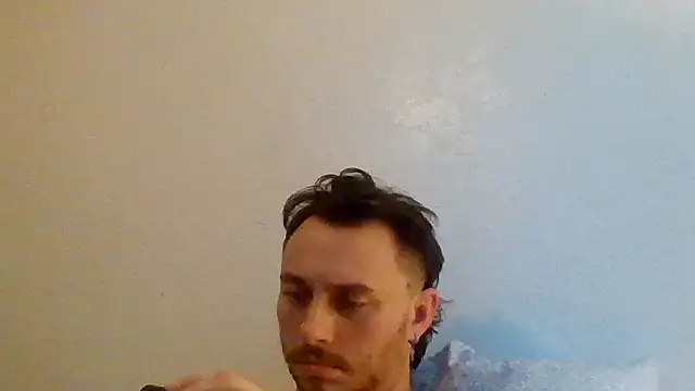 Tallhungandcloudy online show from March 6, 9:21 pm