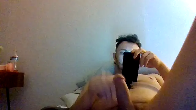 Tallhungandcloudy online show from March 4, 11:56 pm