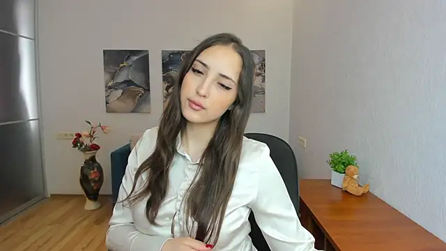 Snapshot of Effy_Royse chatting on June 26, 6:52 am Effy Royse online show from June 26, 6:52 am