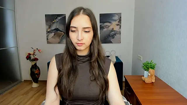 Effy Royse online show from April 2, 12:12 pm