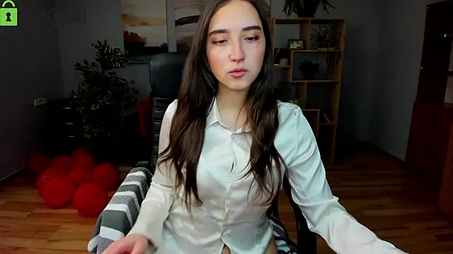 Effy Royse online show from February 22, 6:38 am