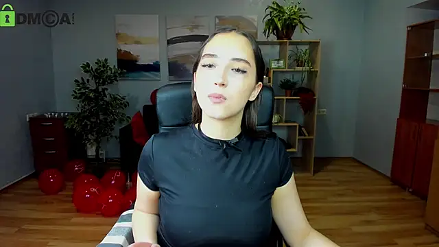 Effy Royse online show from February 15, 6:36 am