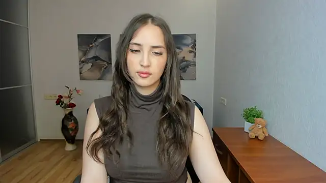 Snapshot of Effy_Royse chatting on June 14, 5:58 pm Effy Royse online show from June 14, 5:58 pm