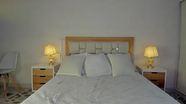 Bunny Blush1 online show from February 24, 7:15 pm