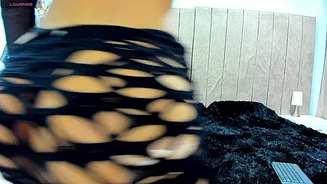 Snapshot of valery_slim18 chatting on March 2, 1:06 am valery slim18 online show from March 2, 1:06 am