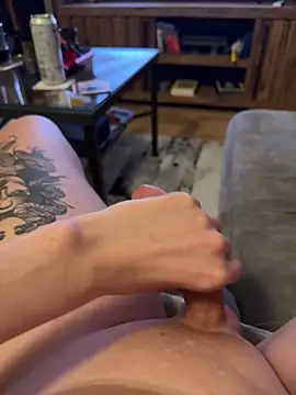 Hornyboy29cum online show from March 24, 11:27 pm