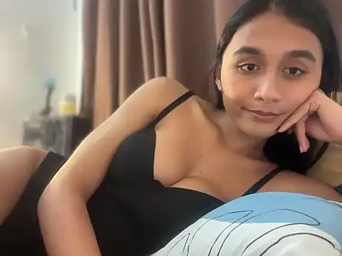 Ur ts morenaxx online show from June 4, 6:23 pm