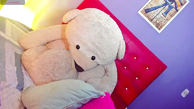 sexy girlts online show from February 18, 5:20 pm