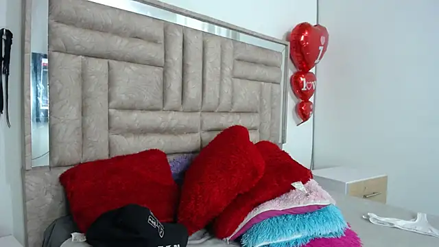 nat evans8 online show from March 12, 10:14 pm