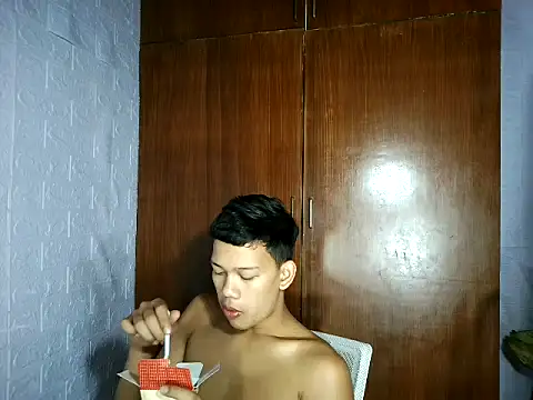 UrAsian Turjak online show from March 25, 1:28 am