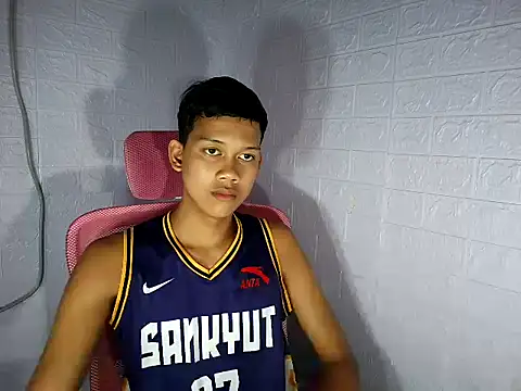 UrAsian Turjak online show from March 29, 3:24 pm