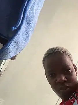 Snapshot of collenP chatting on March 3, 10:11 am collenP online show from March 3, 10:11 am