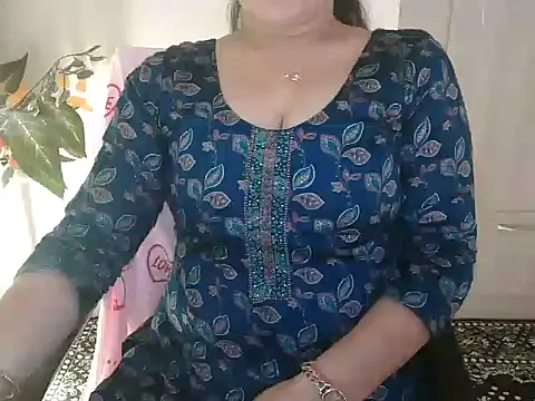  chitranshi online show from April 2, 8:32 am