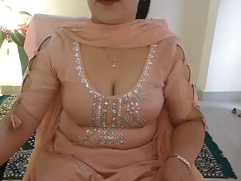  chitranshi online show from April 15, 5:57 am