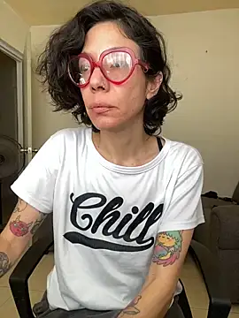 JeanneDuval8888 online show from May 15, 9:46 pm