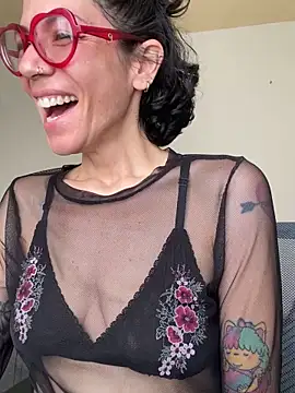 JeanneDuval8888 online show from May 27, 11:34 pm