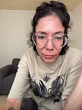 JeanneDuval8888 online show from June 4, 11:42 pm