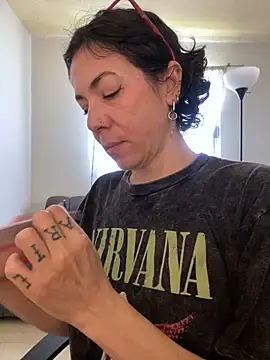 JeanneDuval8888 online show from April 4, 8:59 pm