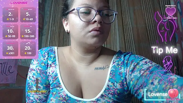 vanuslovelatina online show from March 27, 8:26 am