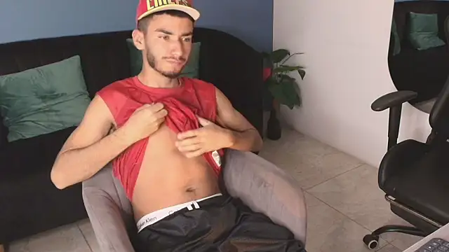 Noah-JONES online show from February 26, 4:56 am