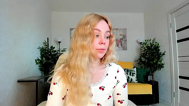 caty kiss online show from April 17, 2:58 am