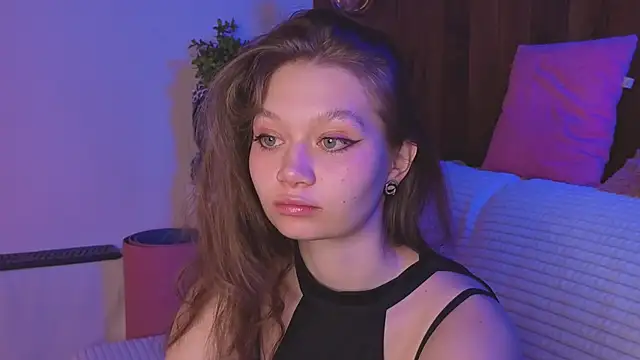 HolliBillig online show from March 21, 7:07 pm